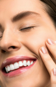 Elverta Lip Lift